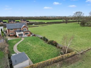 Photo 4- click for photo gallery